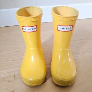 Classic Yellow Hunter gloss rainboots